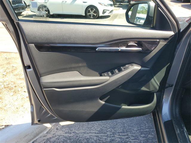new 2025 Kia Seltos car, priced at $24,003