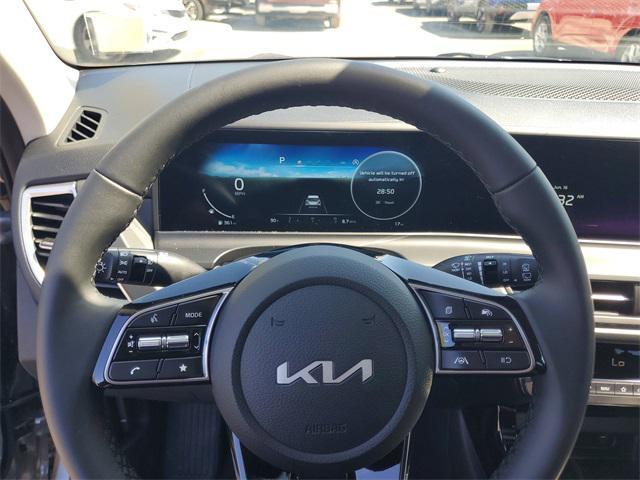new 2025 Kia Seltos car, priced at $24,003