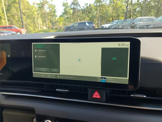 new 2025 Kia Carnival car, priced at $40,270