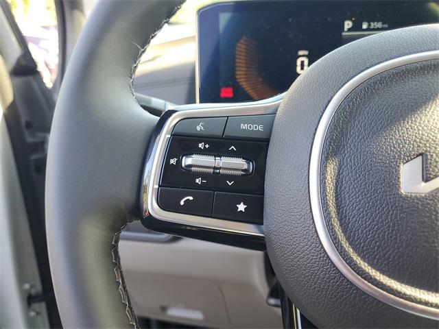 new 2025 Kia Carnival car, priced at $40,270