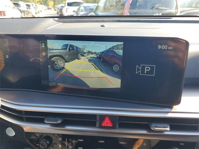 new 2025 Kia Sorento car, priced at $31,021