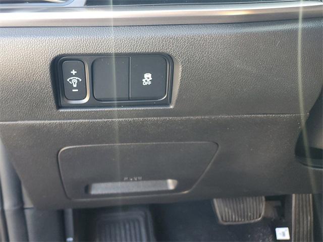 new 2025 Kia Sorento car, priced at $31,021