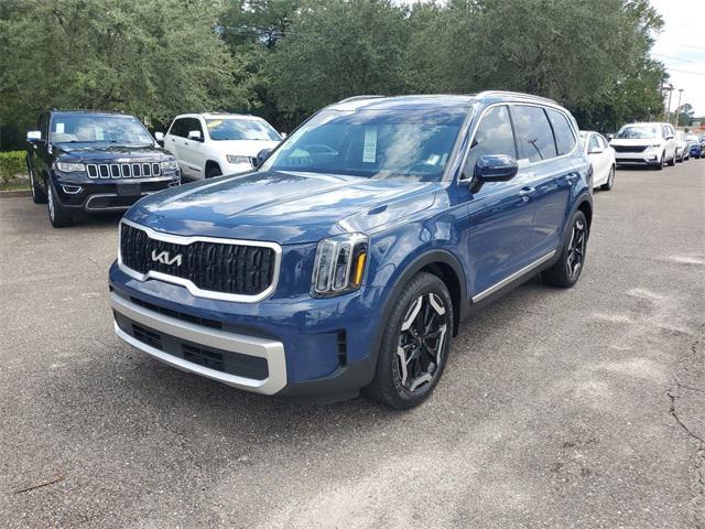 used 2023 Kia Telluride car, priced at $33,980