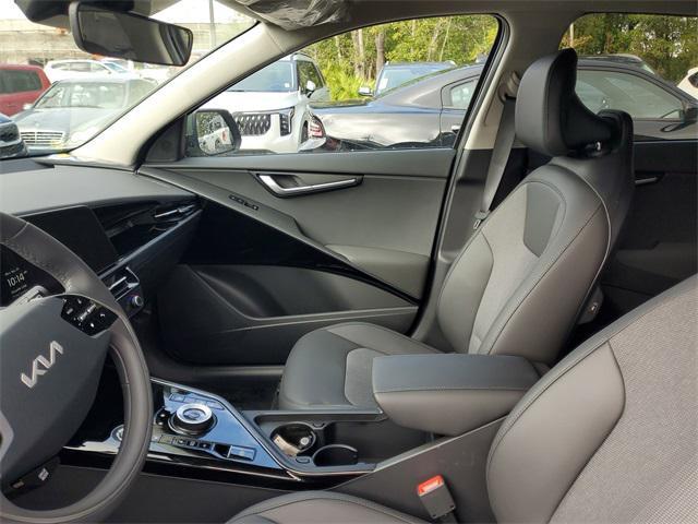 new 2025 Kia Niro Plug-In Hybrid car, priced at $32,841