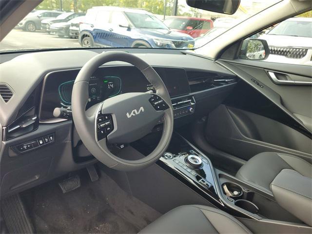 new 2025 Kia Niro Plug-In Hybrid car, priced at $32,841