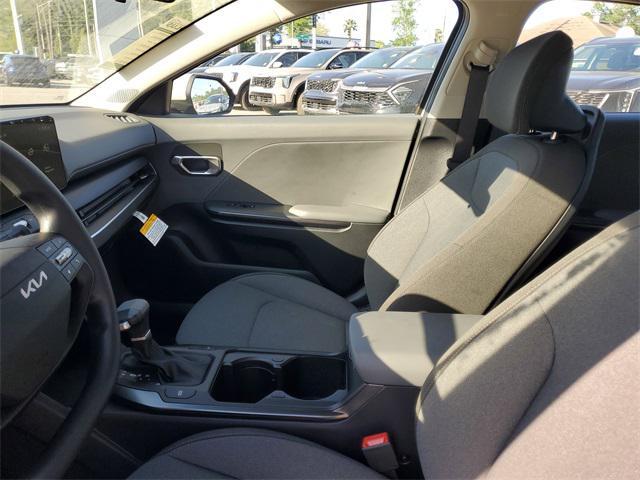 new 2025 Kia K4 car, priced at $21,524