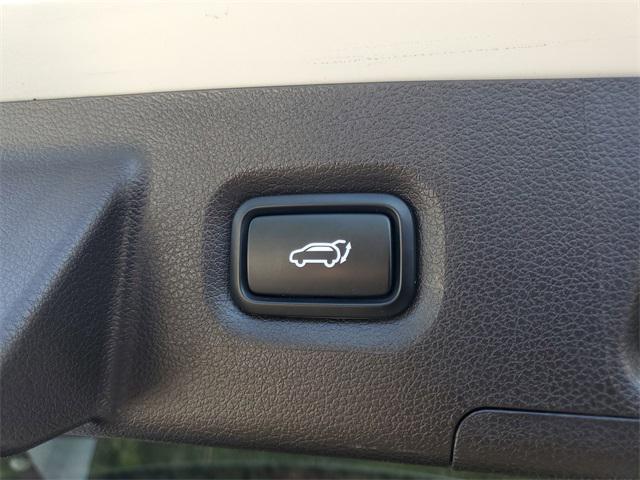 used 2022 Hyundai Santa Fe car, priced at $27,980