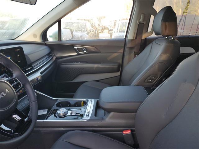 new 2026 Kia Carnival Hybrid car, priced at $47,182