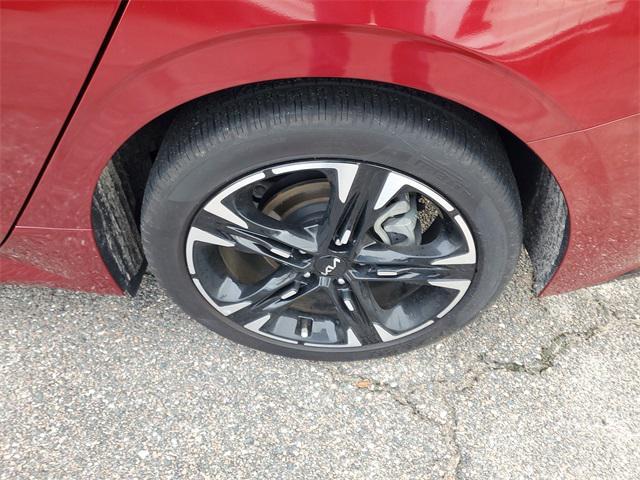 used 2024 Kia K5 car, priced at $25,500
