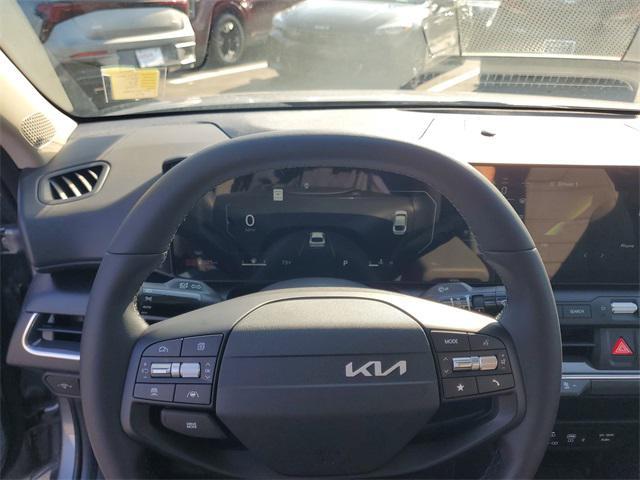 new 2025 Kia K4 car, priced at $22,142