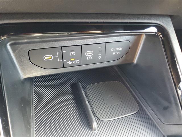 new 2025 Kia K5 car, priced at $25,942