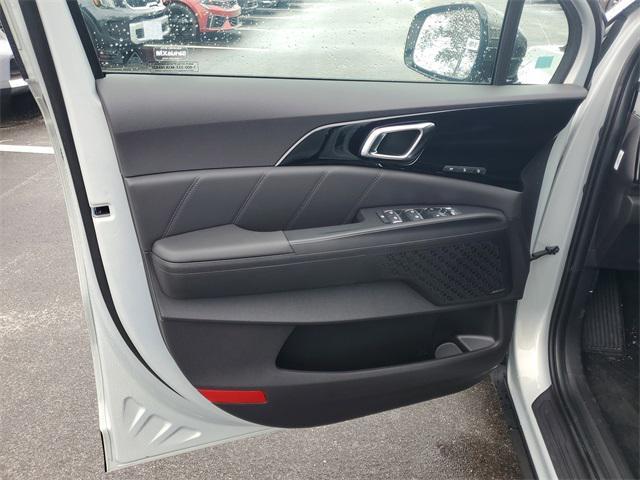 new 2026 Kia Carnival car, priced at $52,000