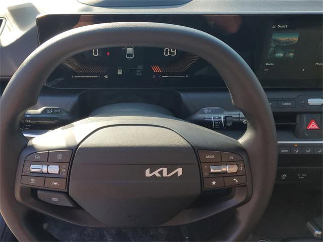 new 2025 Kia K4 car, priced at $21,331