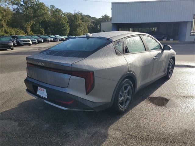 new 2025 Kia K4 car, priced at $21,331