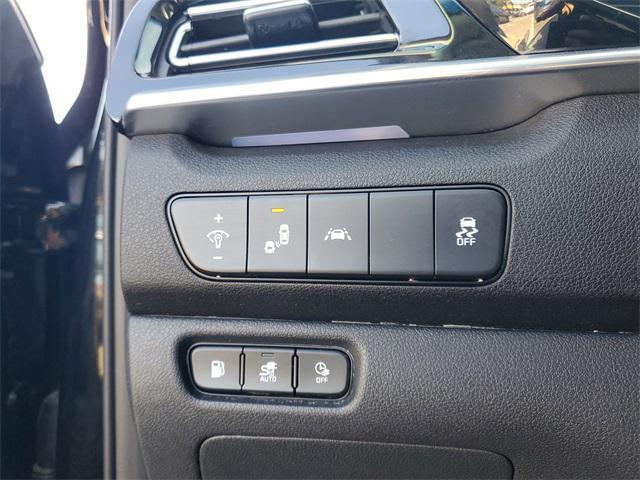used 2022 Kia Niro Plug-In Hybrid car, priced at $24,980