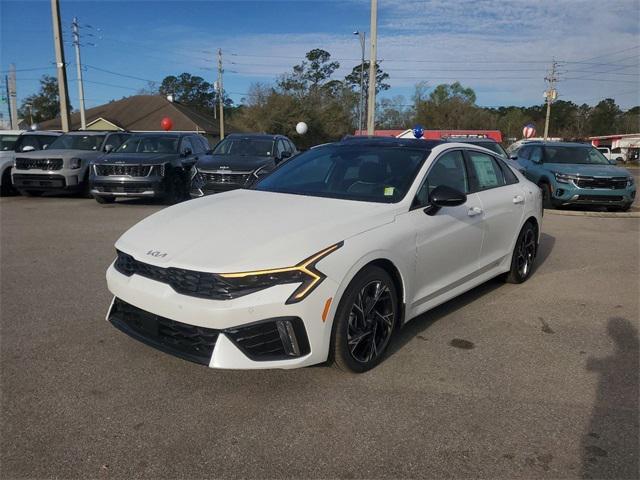 new 2025 Kia K5 car, priced at $29,617