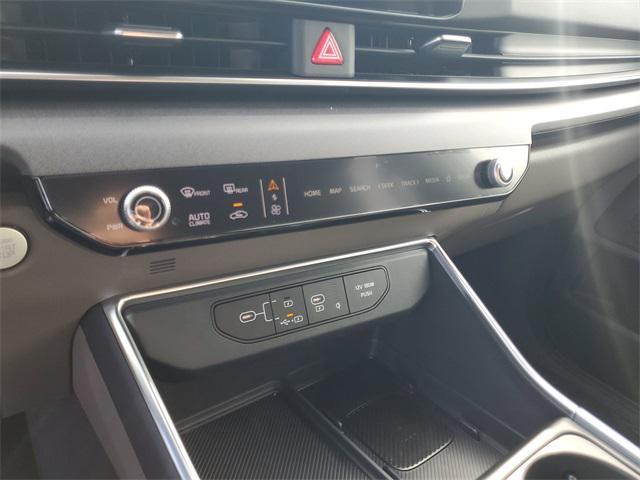 new 2026 Kia Carnival Hybrid car, priced at $43,320