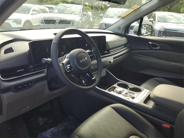 new 2026 Kia Carnival Hybrid car, priced at $43,320