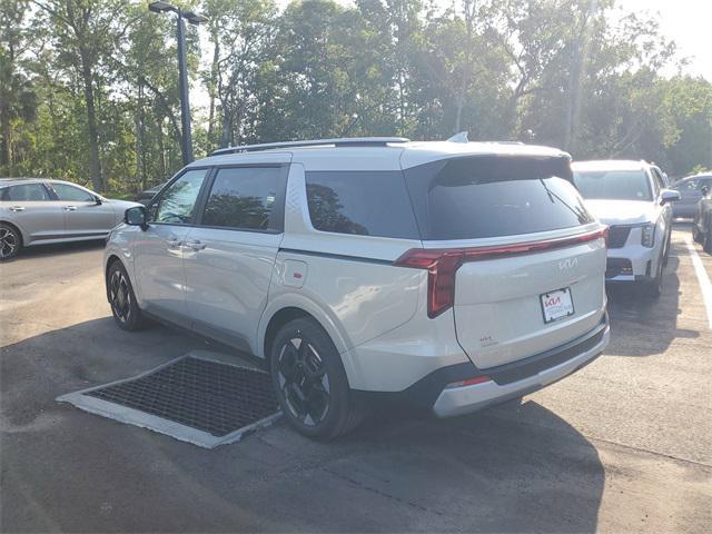 new 2025 Kia Carnival car, priced at $39,912