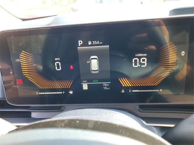 new 2025 Kia Carnival car, priced at $39,912