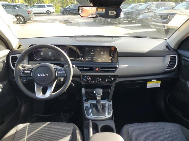 new 2025 Kia Seltos car, priced at $24,799
