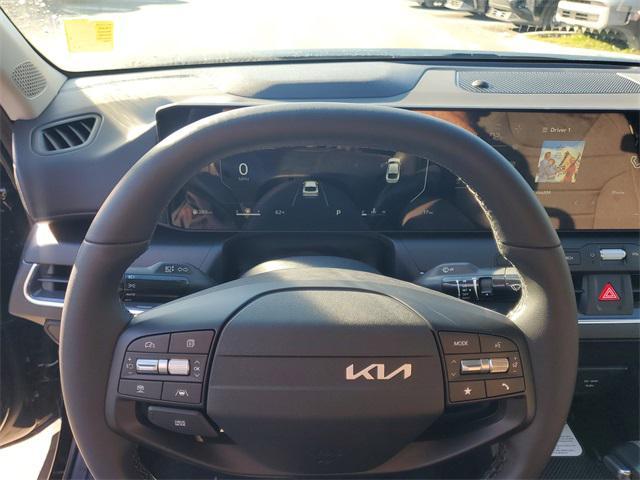 new 2025 Kia K4 car, priced at $22,592