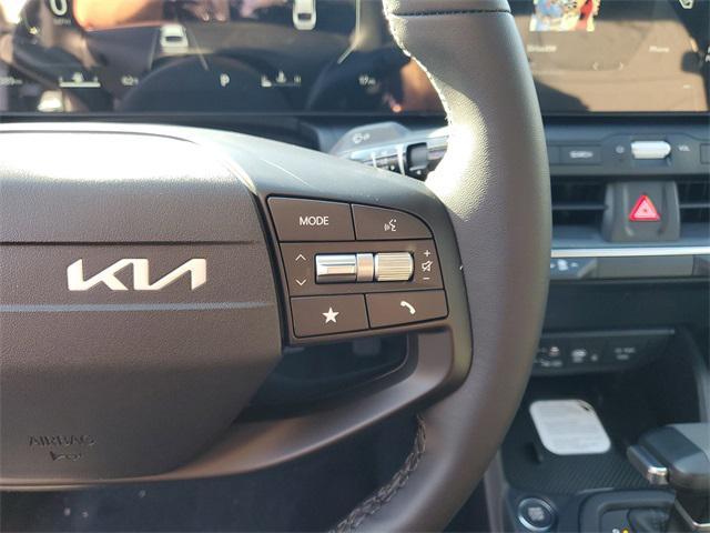 new 2025 Kia K4 car, priced at $22,592