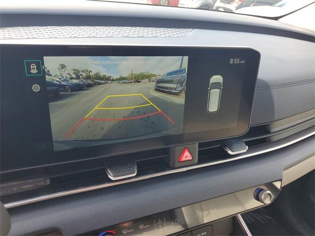new 2026 Kia Carnival Hybrid car, priced at $41,373