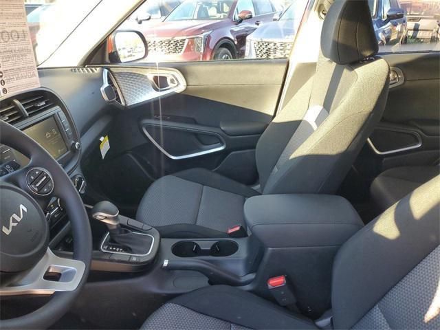 new 2025 Kia Soul car, priced at $19,504