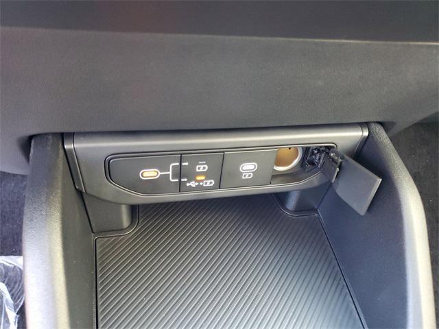 new 2025 Kia K4 car, priced at $23,009