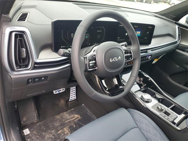 new 2025 Kia Sorento Hybrid car, priced at $42,992