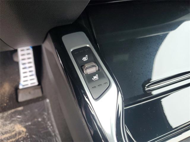 new 2025 Kia Sorento Hybrid car, priced at $42,992