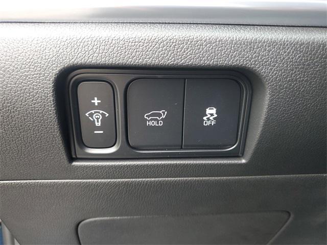 new 2025 Kia Sorento Hybrid car, priced at $42,992