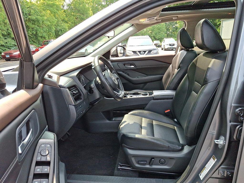used 2023 Nissan Rogue car, priced at $22,499