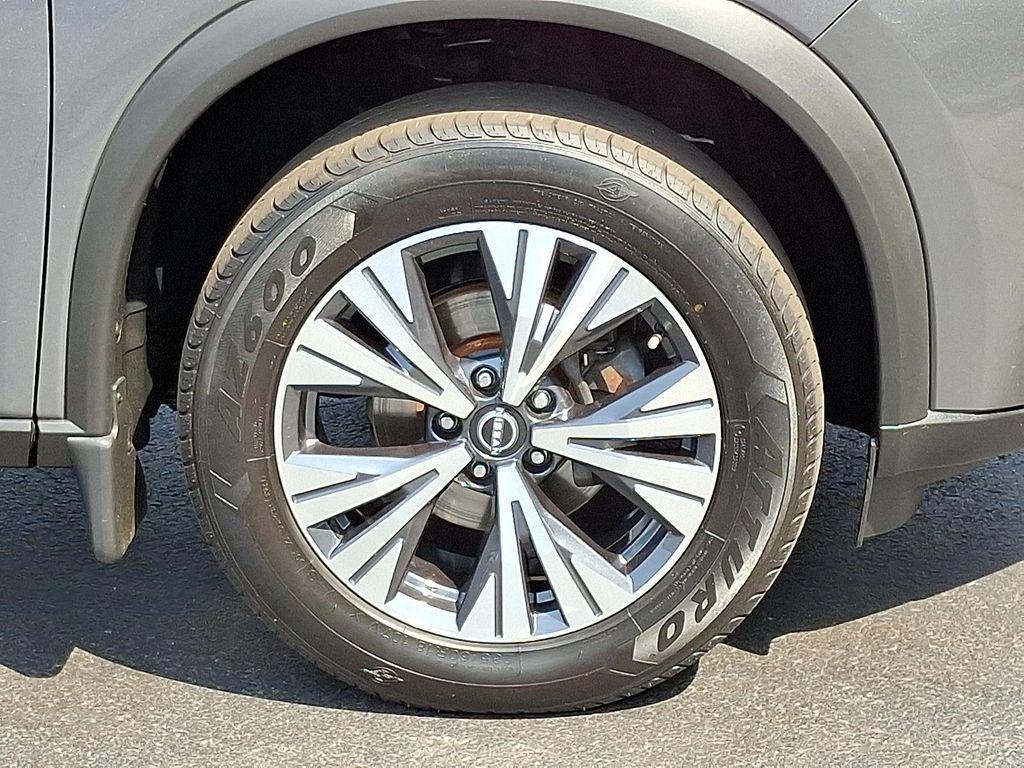 used 2023 Nissan Rogue car, priced at $22,499