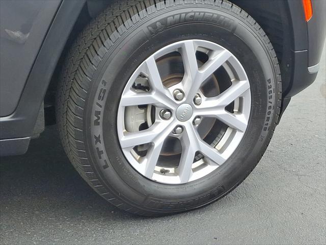 used 2022 Jeep Grand Cherokee L car, priced at $32,995