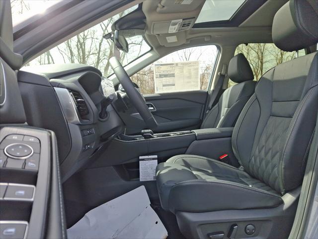 new 2025 Nissan Rogue car, priced at $45,140