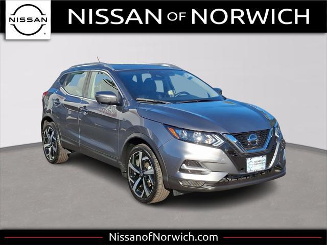 used 2022 Nissan Rogue Sport car, priced at $25,995