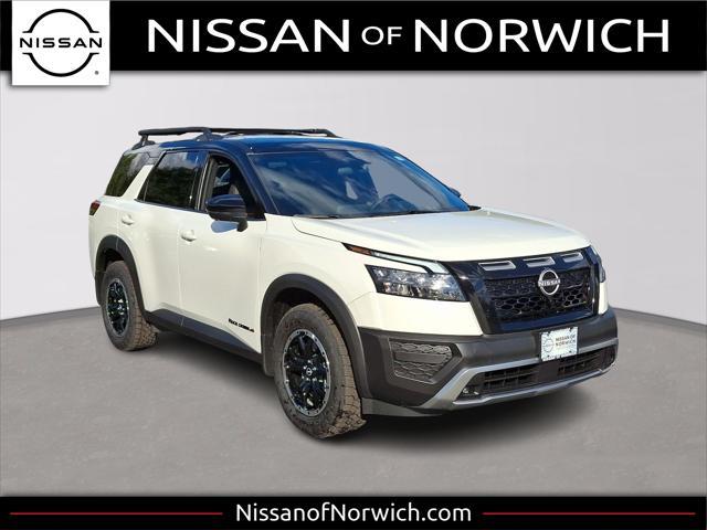 new 2024 Nissan Pathfinder car, priced at $47,330