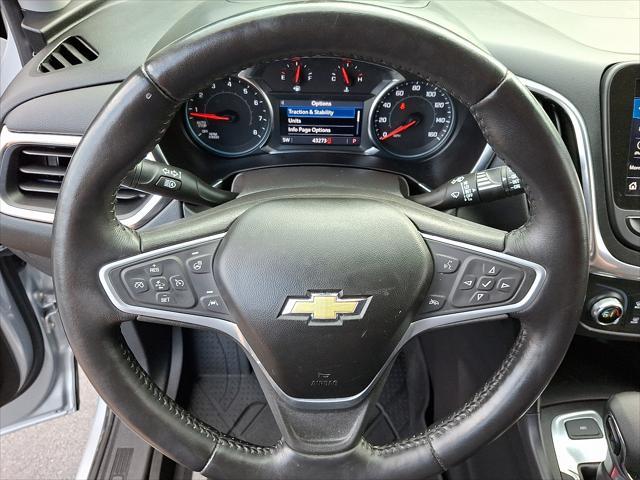 used 2022 Chevrolet Equinox car, priced at $22,719