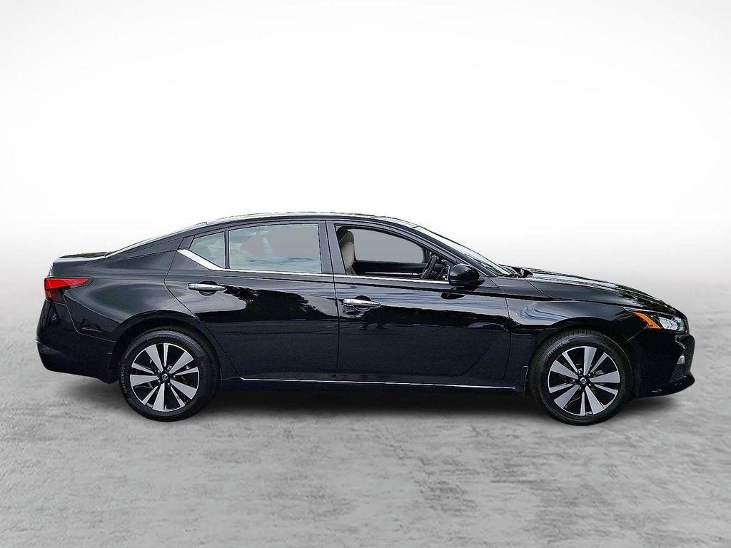 used 2022 Nissan Altima car, priced at $23,500