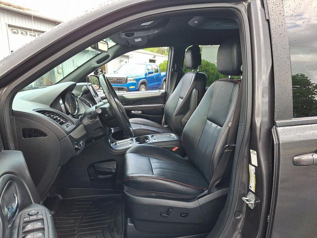 used 2019 Dodge Grand Caravan car, priced at $11,000