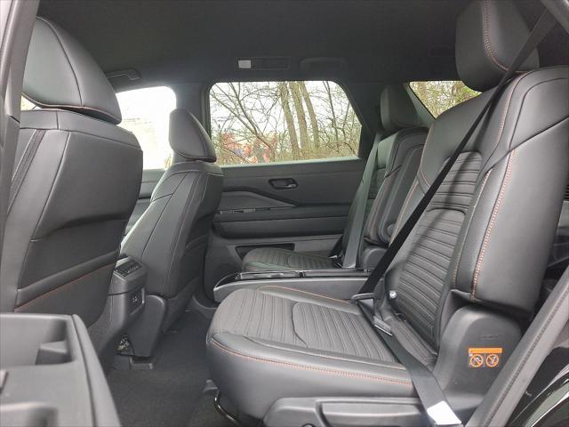 new 2025 Nissan Pathfinder car, priced at $46,000