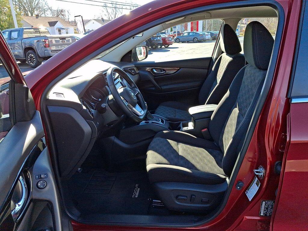 used 2020 Nissan Rogue Sport car, priced at $18,995