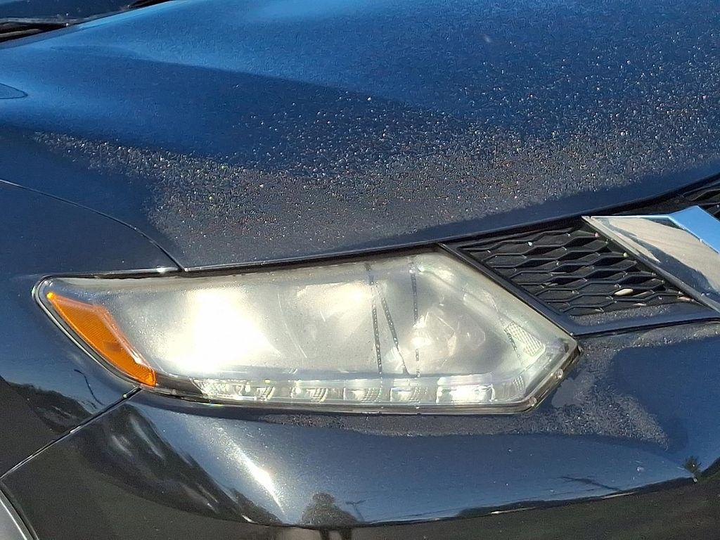 used 2016 Nissan Rogue car