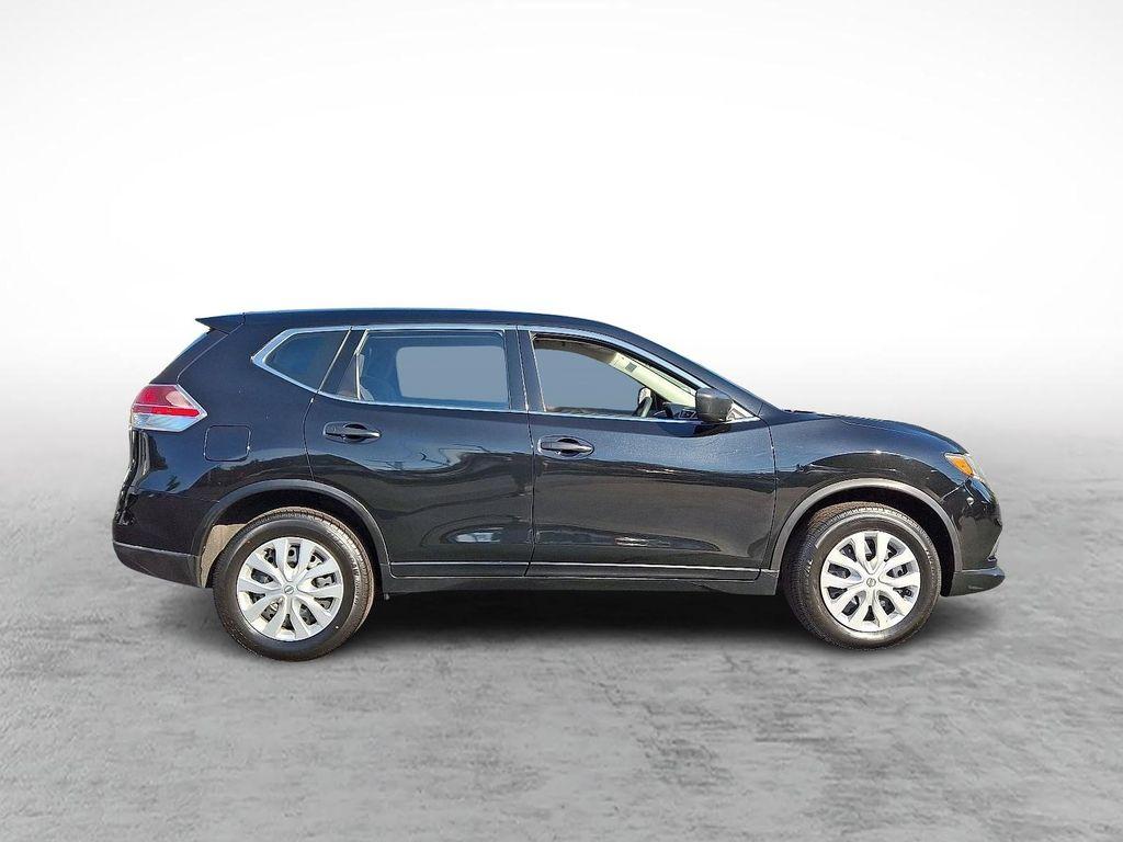 used 2016 Nissan Rogue car