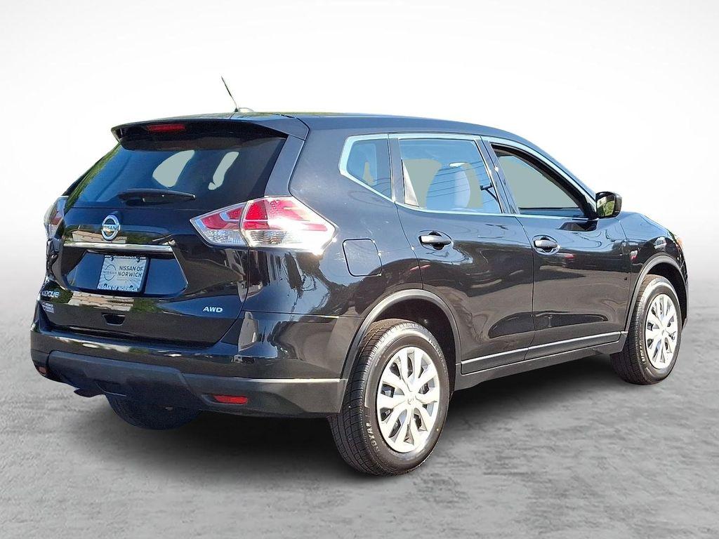 used 2016 Nissan Rogue car