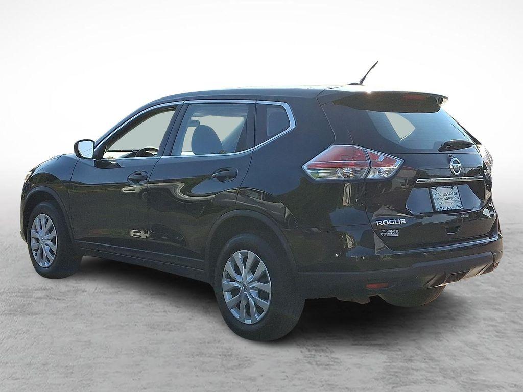used 2016 Nissan Rogue car