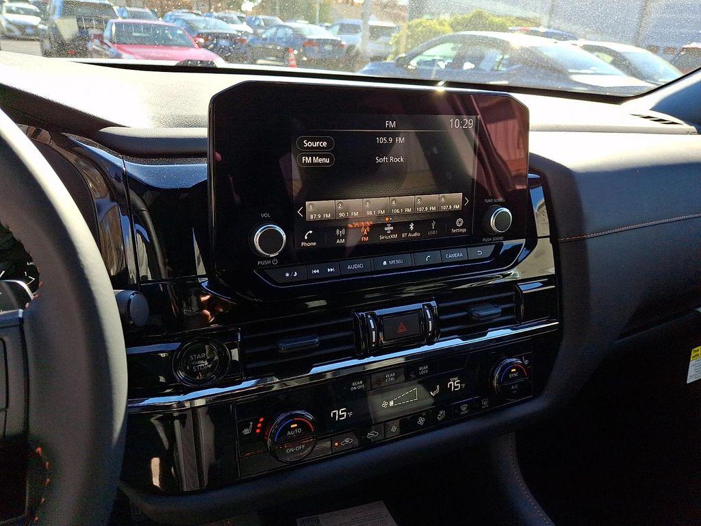 new 2025 Nissan Pathfinder car, priced at $47,620