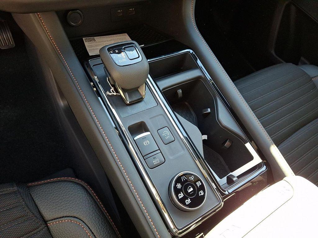 new 2025 Nissan Pathfinder car, priced at $47,620